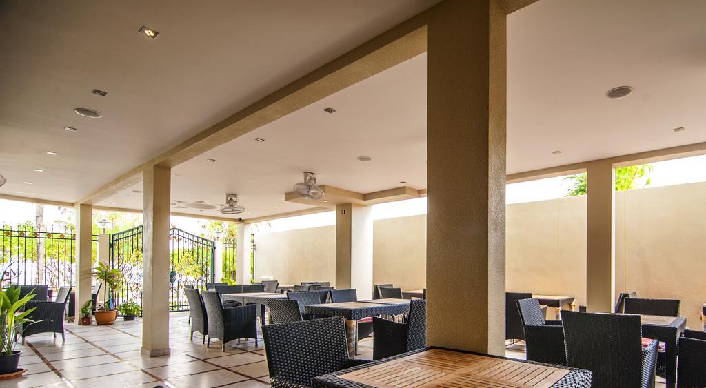 Fern Boquete Inn Hulhumale Dış mekan fotoğraf